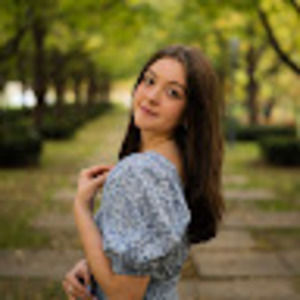 Meet your Posher, Isabella